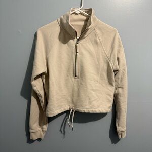 Vuori Half Zip Sweatshirt size small